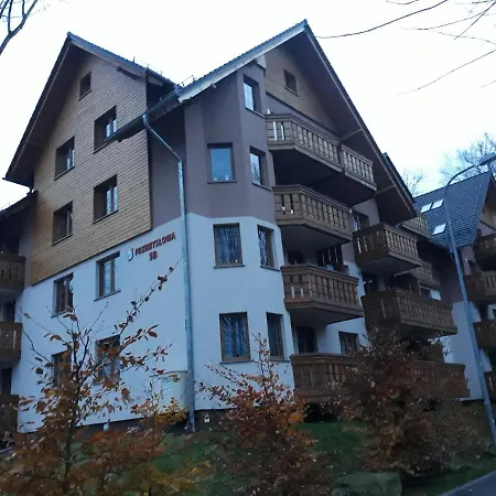 Hill Pogodny, Blisko Do Dworca Pkp