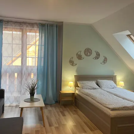 Hill Pogodny Apartment *
