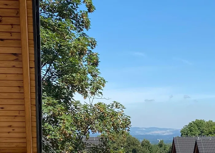 Hill Pogodny, Blisko Do Dworca Pkp